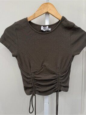Cap Sleeve Ruched Crop Top